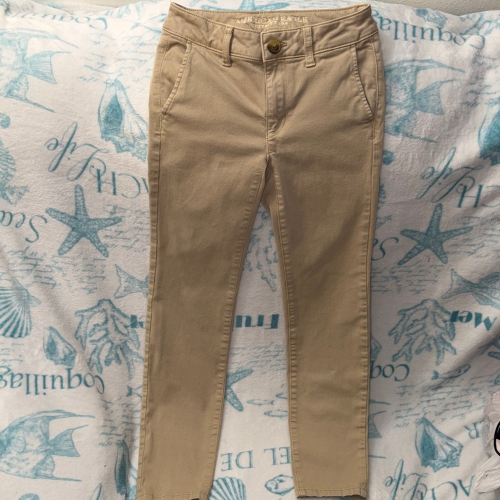 American Eagle Outfitters Junior’s Khaki Casual Skinny Pants Size 00